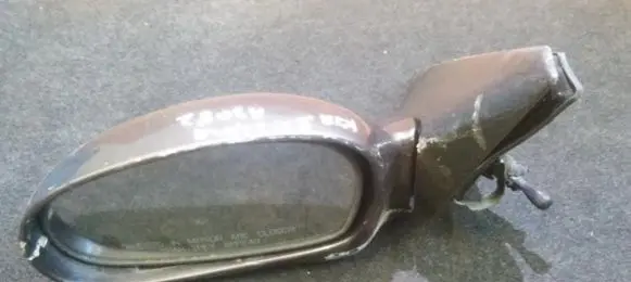 Front door electric wing mirror