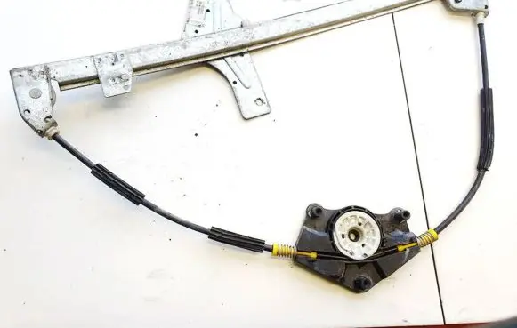 Peugeot 307 Sliding door window regulator with motor 9634456980