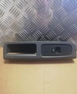 Volvo V50 Electric window control switch 30658448 03451300