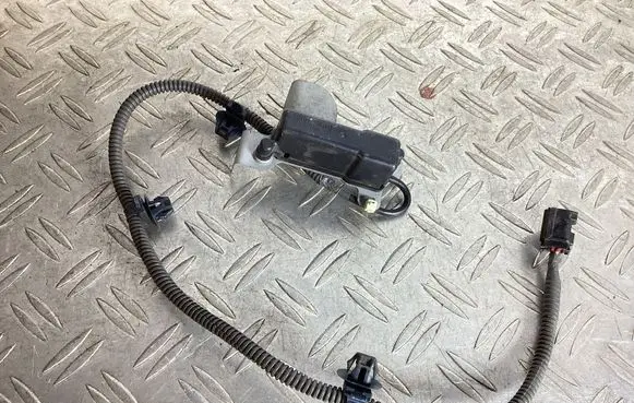 Lexus LS 460 - 600H Tire pressure sensor 8976C50010