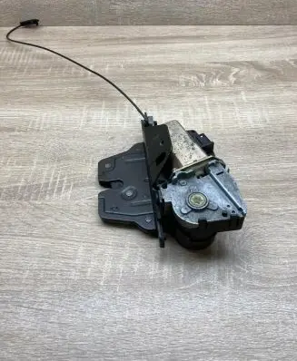 BMW X5 E53 Tailgate/trunk/boot lock/catch/latch 7111008 68821