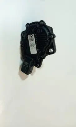 BMW X7 G07 Transfer box differential control unit 5A67B84 18180810 22299917
