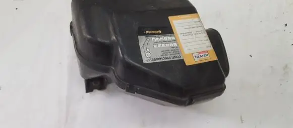 Vacuum air tank
