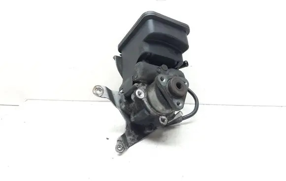 BMW X3 E83 Power steering pump 7692974 7692974548 3450766