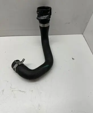 Volvo C40 Engine coolant pipe/hose 32138742 Y9S1023