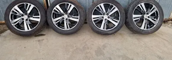 Peugeot 5008 II R18 alloy rim 9809687377