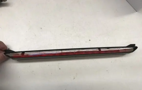 Volkswagen PASSAT B5 Third/center stoplight 1J6945097D