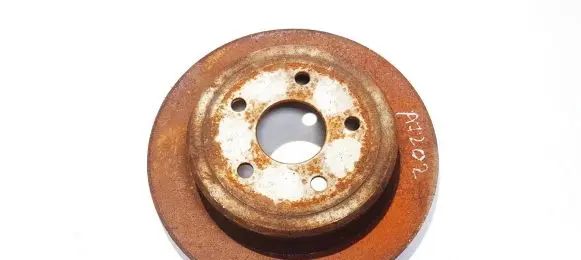 Jeep Grand Cherokee (WK) Rear brake disc neventiliuojamas