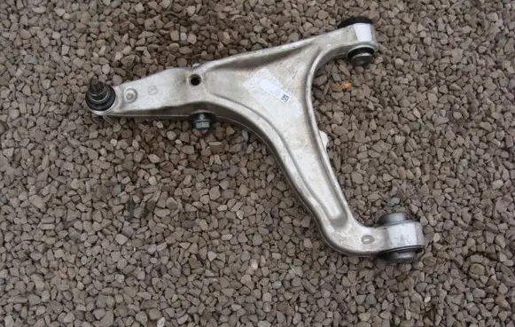 Maserati Levante Front control arm 06701063620