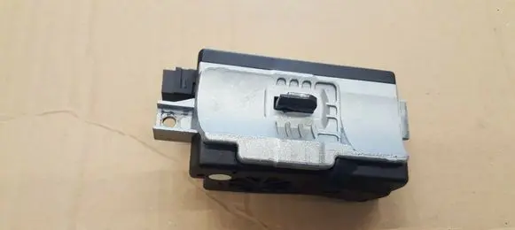 Steering wheel lock