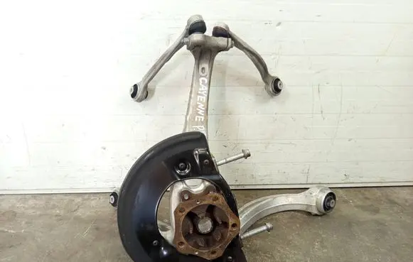 Porsche Cayenne (9Y0 9Y3) Front wheel hub spindle knuckle 9Y0407253A