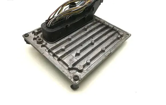 Ford Focus Engine control unit/module 7M51-12A650-AFA 2GMA S118934202A