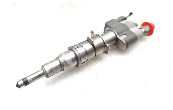 BMW 3 E90 E91 Fuel injector 7589048 7589048-07