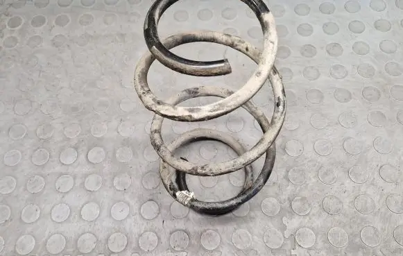 BMW 1 F20 F21 Front coil spring