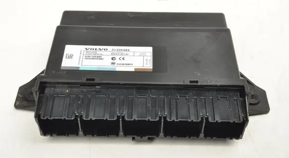 Volvo C70 Central locking relay 31300489