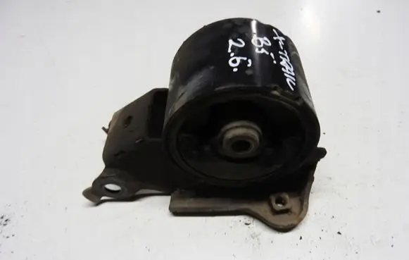 Nissan X-Trail T30 Engine mount bracket 4BB0A
