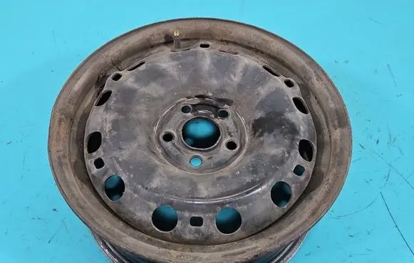 Skoda Fabia Mk3 (NJ) R15 steel rim IMPRK1445201