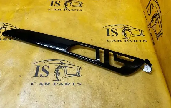 Mercedes-Benz GLS X166 Front door trim (molding) A0009067000 A1667203522