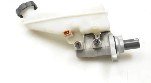 Hyundai Tucson TL Master brake cylinder