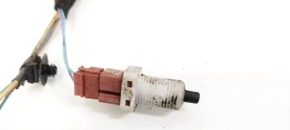 Peugeot 807 Brake pedal sensor switch