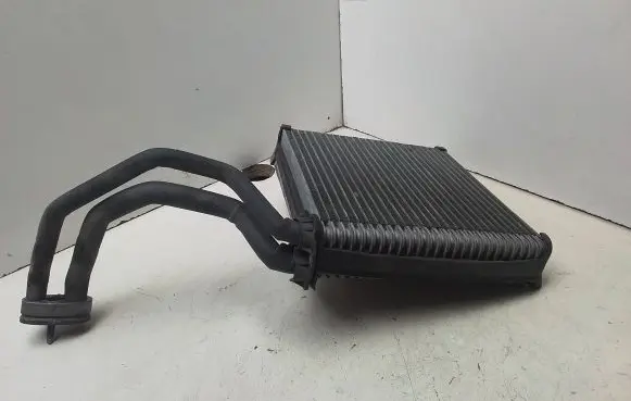 Air conditioning (A/C) radiator (interior)