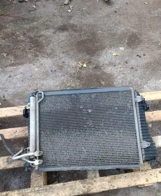 Volkswagen PASSAT B6 Intercooler radiator 3C0145803G