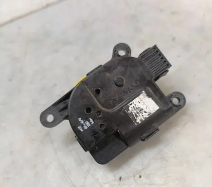 Hyundai H-1, Starex, Satellite Air flap motor/actuator 979414H000