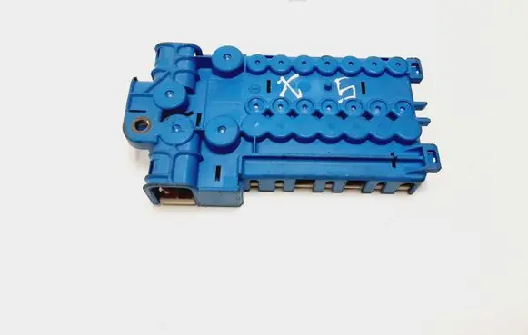BMW X5 E53 Fuse module 8387543