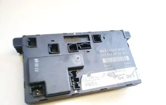 Mercedes-Benz E W211 Door control unit/module 2118200426 356802