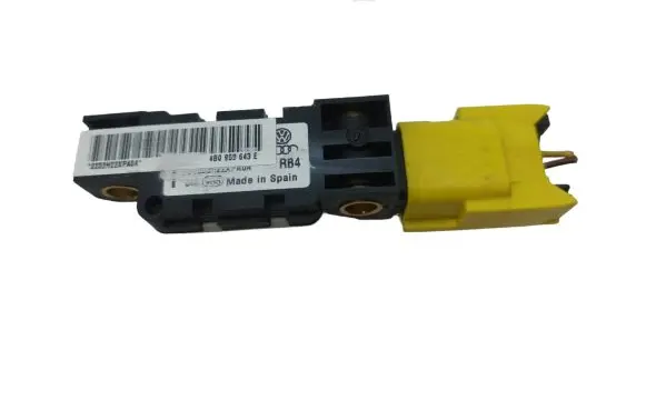 Volkswagen Phaeton Airbag deployment crash/impact sensor 4B0959643E