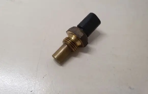 Coolant temperature sensor