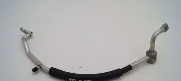 Nissan Pathfinder R52 Air conditioning (A/C) pipe/hose