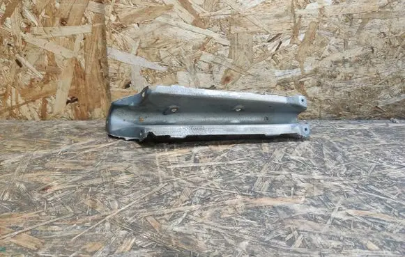 Porsche 928 Fender mounting bracket