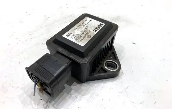 Toyota Avensis T250 ESP acceleration yaw rate sensor 8918305020