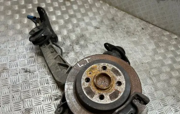 Mini One - Cooper R56 Rear wheel hub spindle/knuckle 