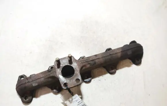 Ford Focus C-MAX Exhaust manifold 496129