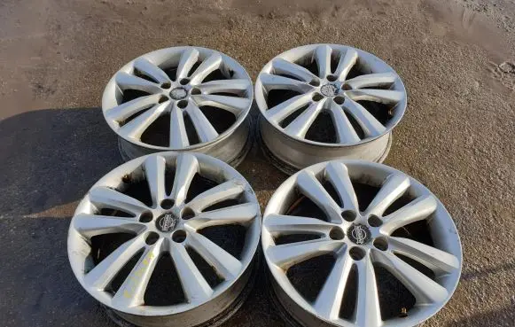 Nissan Murano Z50 R18 alloy rim 52910-2S300