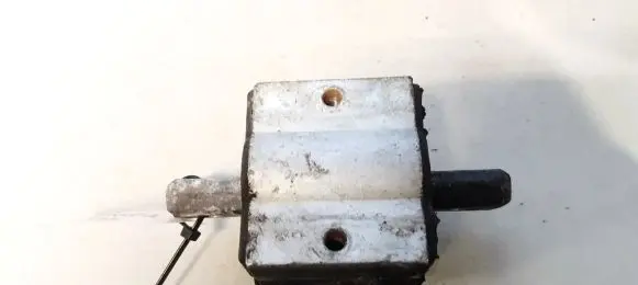 Mercedes-Benz CLC CL203 Engine mount bracket
