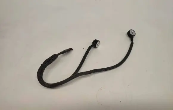 BMW M4 F82 F83 Detonation knock sensor 7566786 756678602