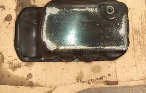 Peugeot 308 Oil sump v755048380