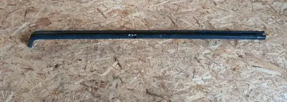 Nissan Primastar Sliding door middle rail 