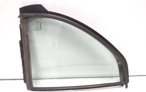 Toyota Yaris Rear vent window glass 681880D050 43r00048