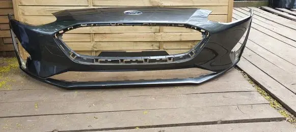 Ford Focus Front bumper JX7B17757A