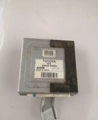 Toyota Land Cruiser (HDJ90) ABS control unit/module 8954060060