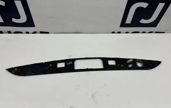 Mercedes-Benz S AMG W222 Trunk door license plate light bar A2227500293