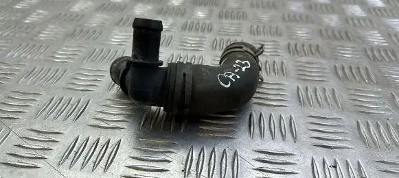 Mercedes-Benz C W205 Engine coolant pipe/hose
