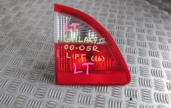 Volkswagen Sharan Tailgate rear/tail lights