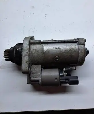 Volkswagen PASSAT B8 Starter motor 02M911024S 010815