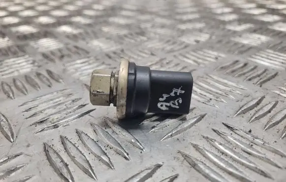 Audi A4 S4 B7 8E 8H Air conditioning (A/C) pressure sensor 8E0959126