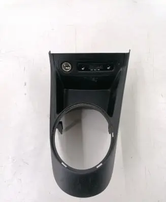 Hyundai i20 (PB PBT) Center console 846301JXXX